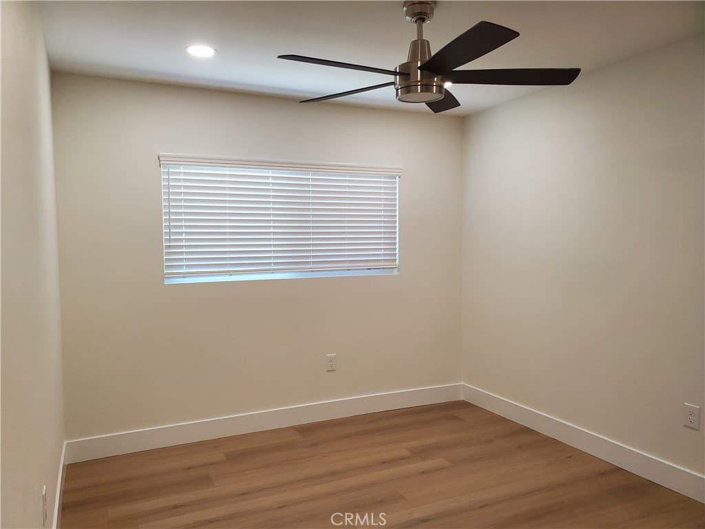 Home at 553 E Bellgrove Street, San Dimas — photo 10 of 12