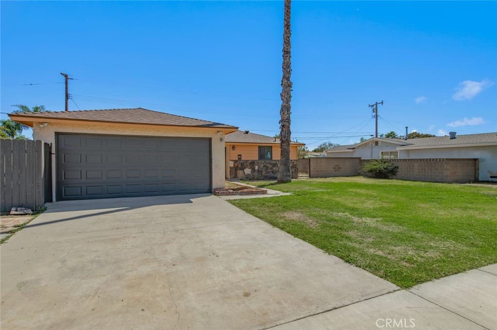 Home at 1334 Ardilla Avenue, La Puente — photo 3 of 12