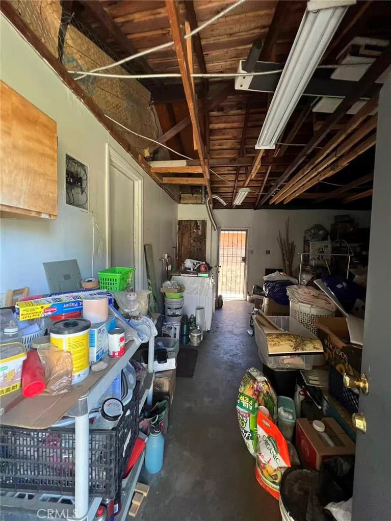 Home at 1522 Densmore Street, Pomona — photo 8 of 12
