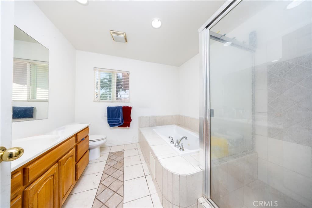 Condo at 3908 Baldwin Park Boulevard, Baldwin Park — photo 12 of 12