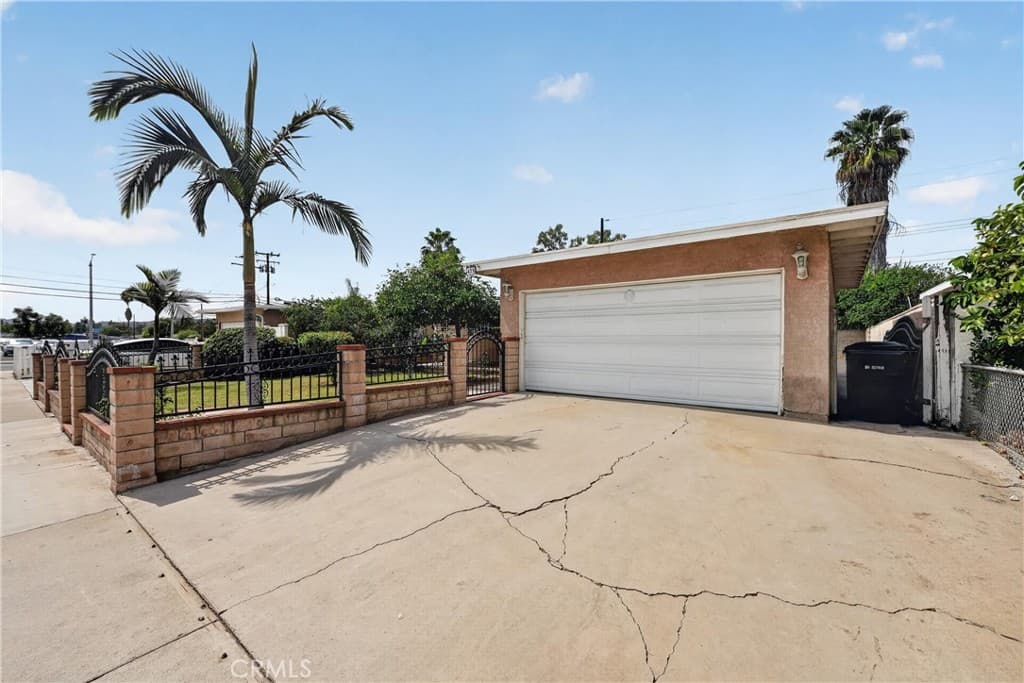 Home at 475 Vidalia Street, La Puente — photo 4 of 12