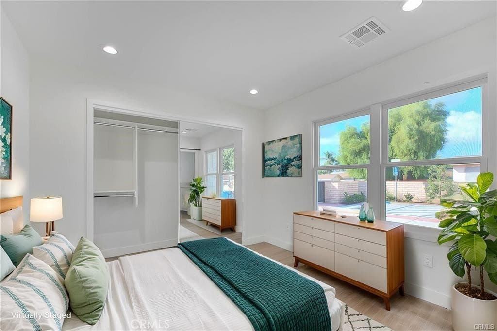 Home at 636 W Grand Avenue, Pomona — photo 8 of 12