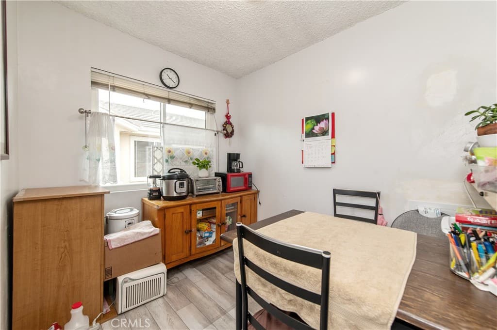 Condo at 1122 W Huntington Drive 9, Arcadia — photo 10 of 12
