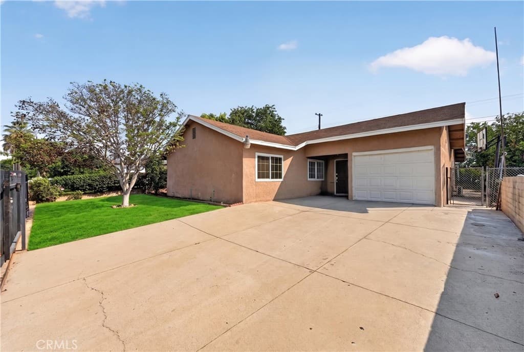 Home at 17636 Salais, La Puente — photo 2 of 12