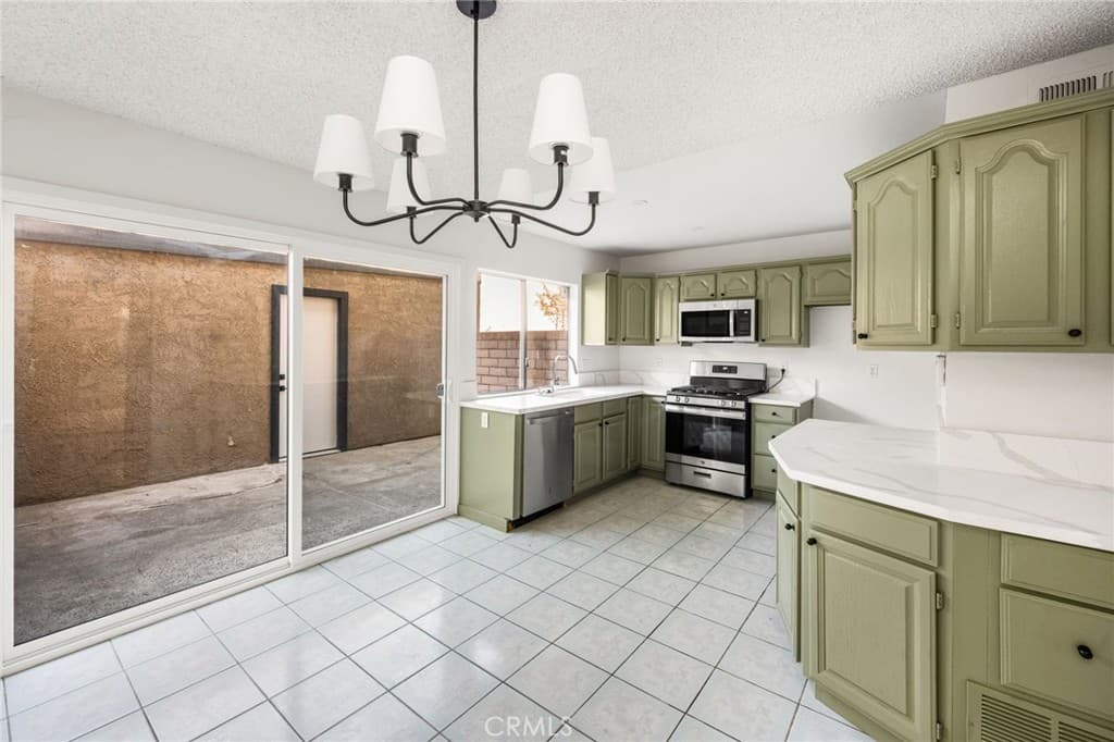 Condo at 860 Windwood Drive, Diamond Bar — photo 10 of 12