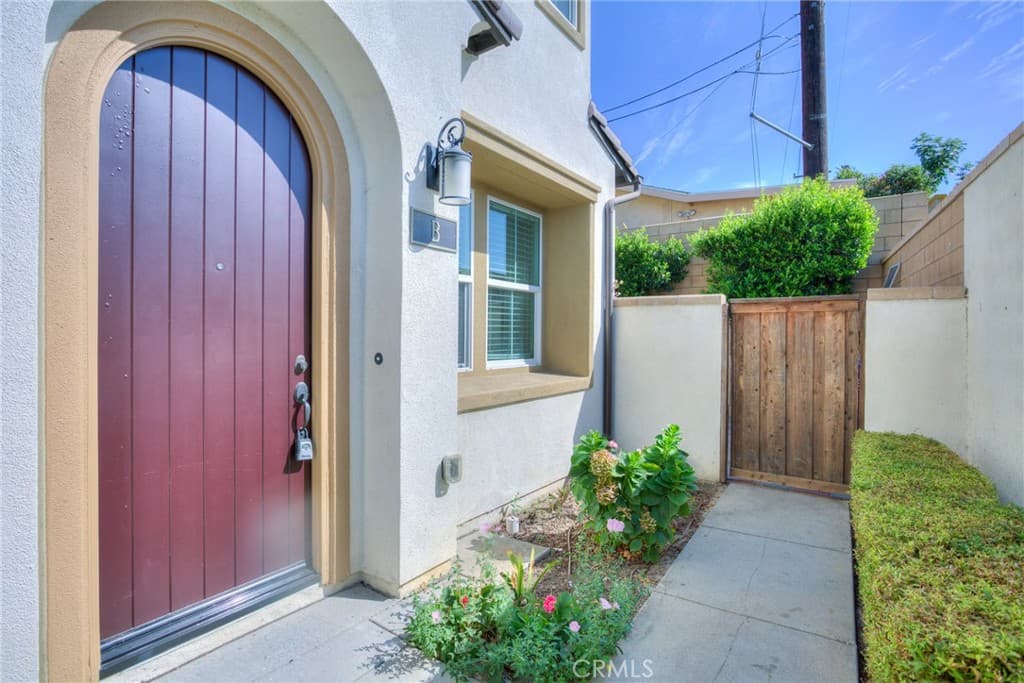Townhouse at 2151 Citrus Place B, Hacienda Heights — photo 2 of 12