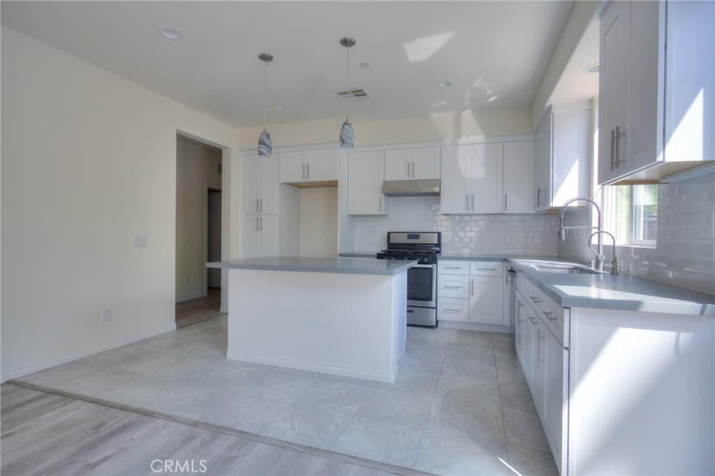 Townhouse at 2151 Citrus Place B, Hacienda Heights — photo 9 of 12