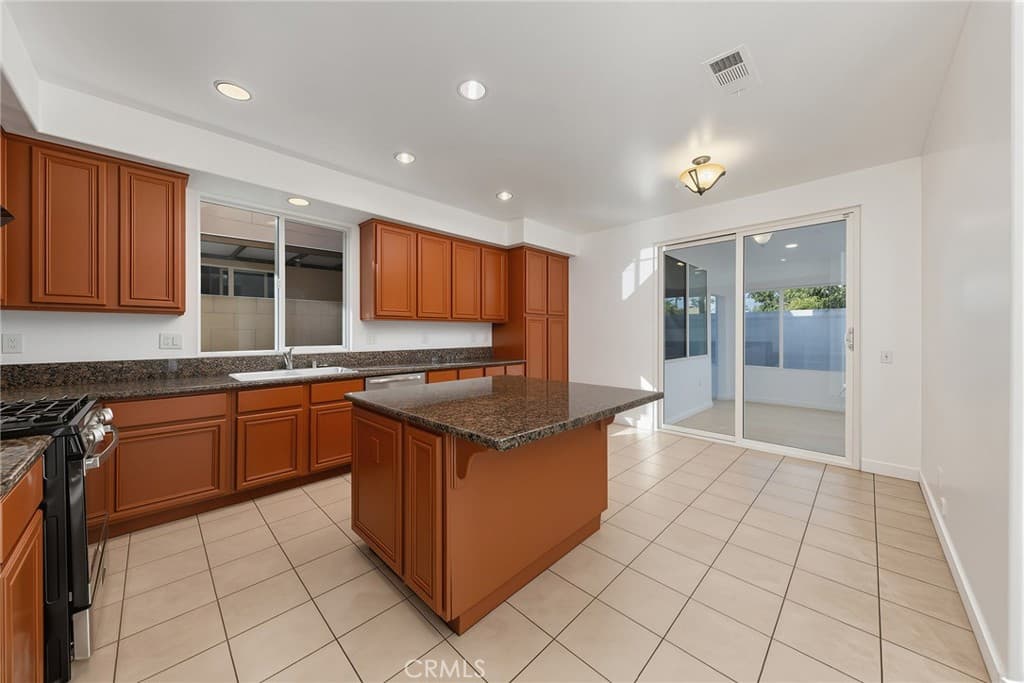 Home at 14308 Idaho Avenue, Baldwin Park — photo 10 of 12