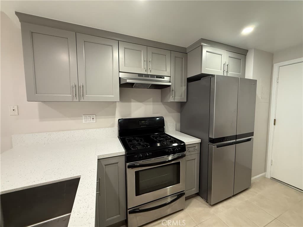 Condo at 1516 Mccabe Way, West Covina — photo 6 of 12