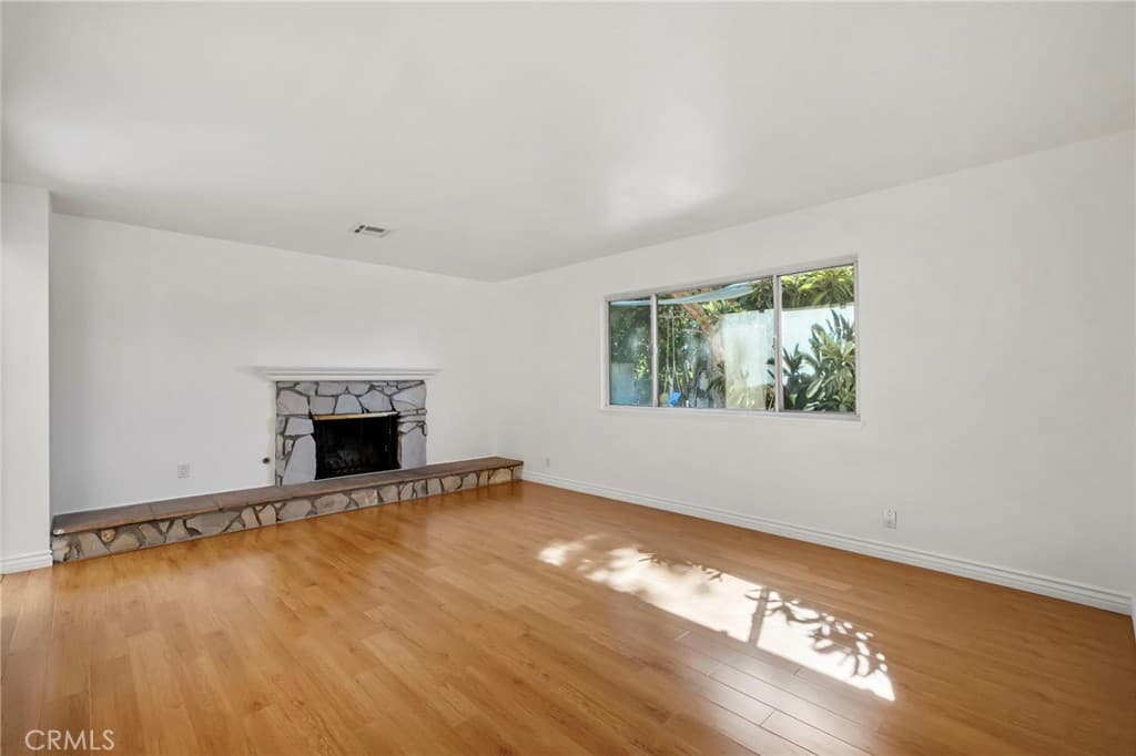 Home at 1408 Cranmer Drive, Walnut — photo 5 of 12