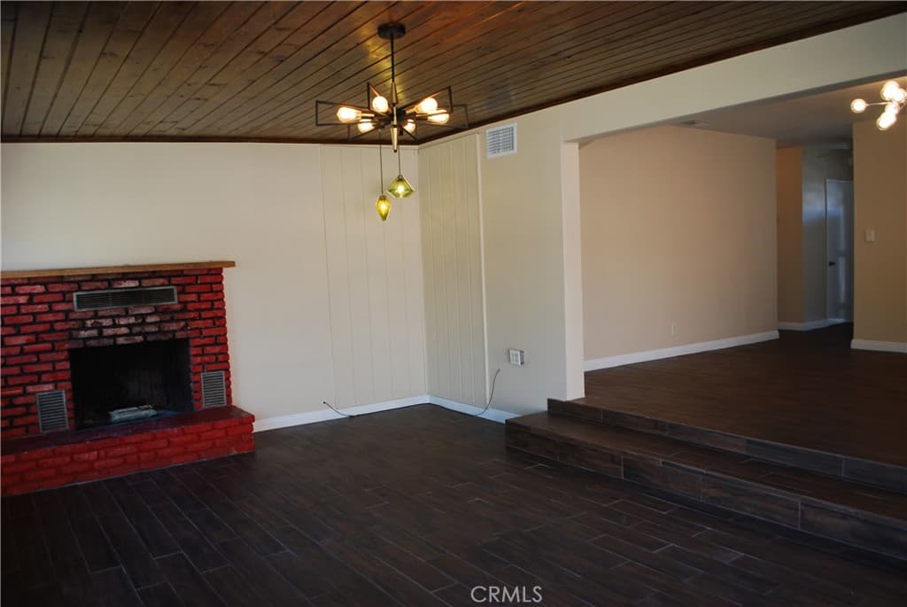 Home at 2498 Kellogg Park Dr, Pomona — photo 8 of 12