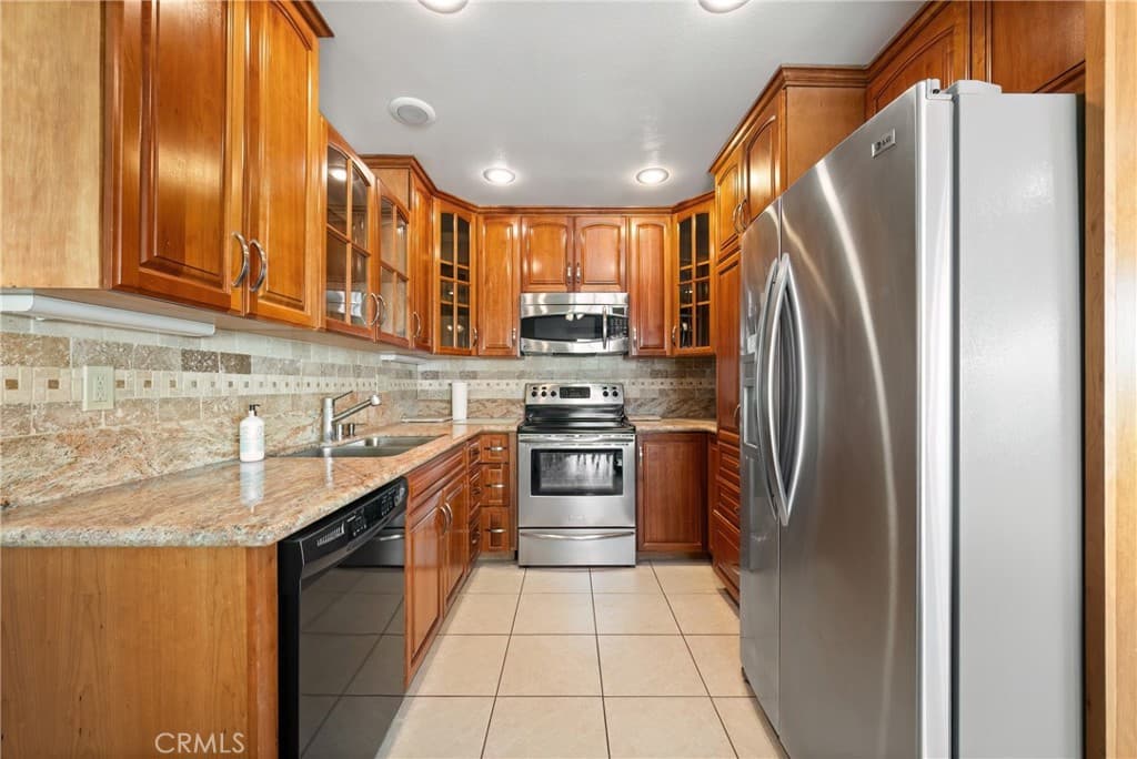 Condo at 23516 Deer Spring Lane, Diamond Bar — photo 10 of 12