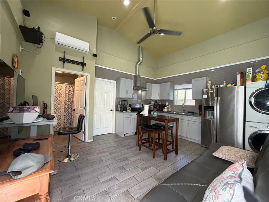 Home at 312 N Pasadena, Azusa — photo 1 of 12
