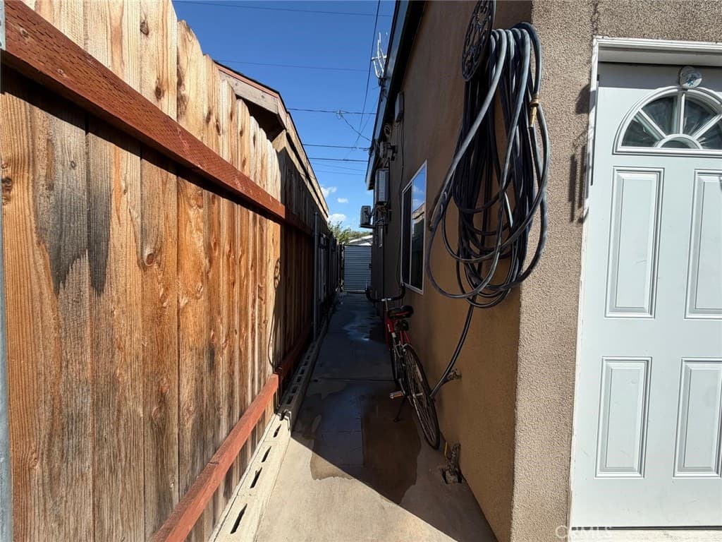Home at 312 N Pasadena, Azusa — photo 12 of 12