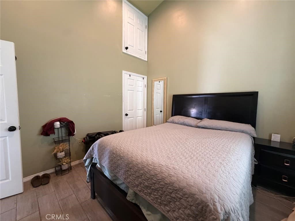 Home at 312 N Pasadena, Azusa — photo 7 of 12