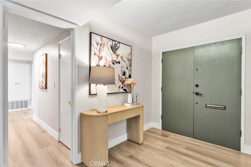 Home at 888 Syracuse, Claremont — photo 5 of 12