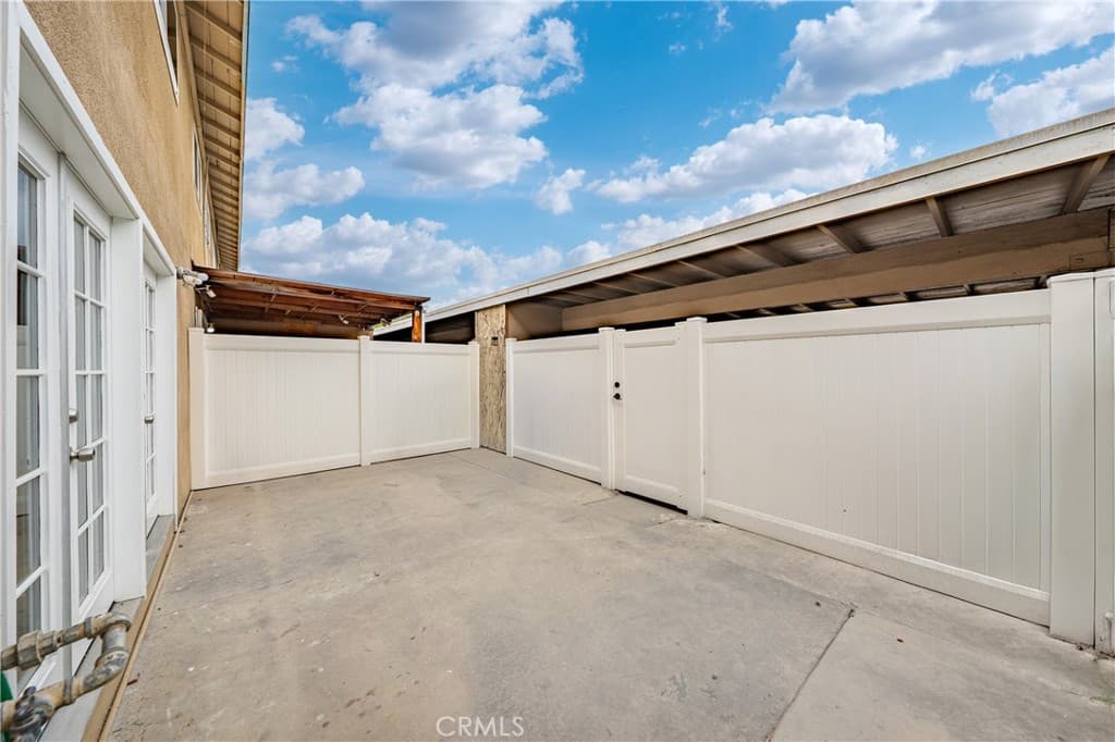 Condo at 644 E Lee Place, Azusa — photo 10 of 12