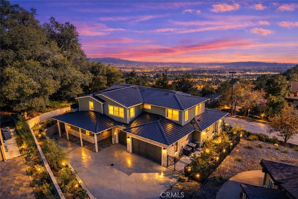 Home at 608 Baldwin Court, Sierra Madre — photo 4 of 12