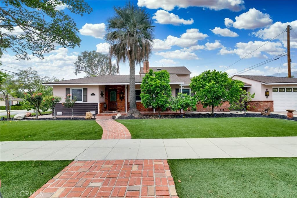 Home at 307 11th, Azusa — photo 1 of 12