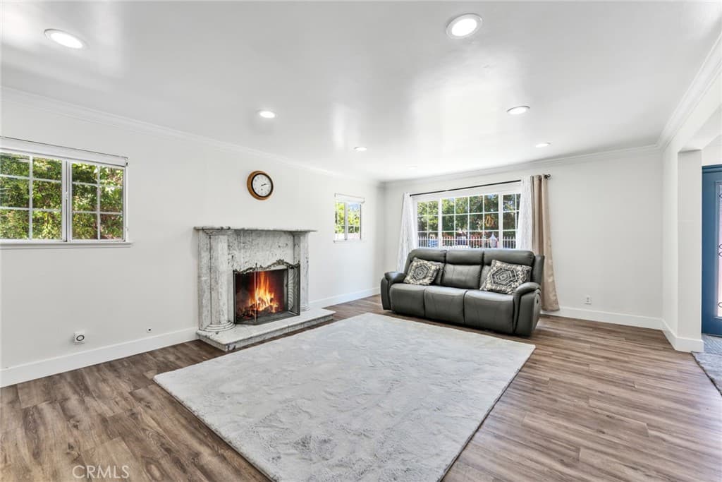 Home at 24017 Sunset Crossing, Diamond Bar — photo 11 of 12
