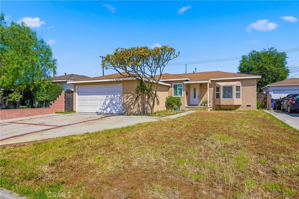 Home at 16515 E Devanah, Covina — photo 1 of 11