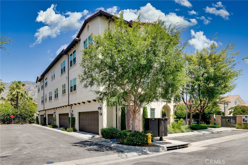 Condo at 877 Orchid C, Azusa — photo 3 of 12