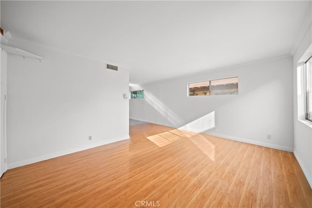 Condo at 5422 McCulloch Avenue B, Temple City — photo 5 of 12