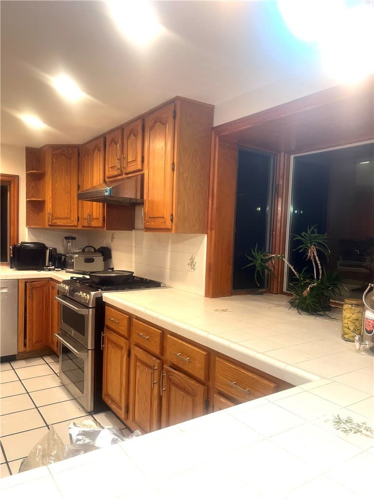 Home at 2327 Agostino Drive, Rowland Heights — photo 5 of 12