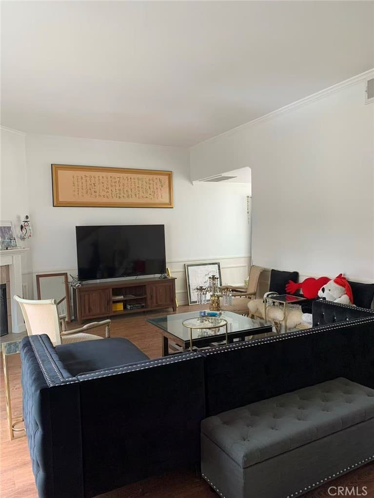 Condo at 511 E Live Oak 17, Arcadia — photo 2 of 9