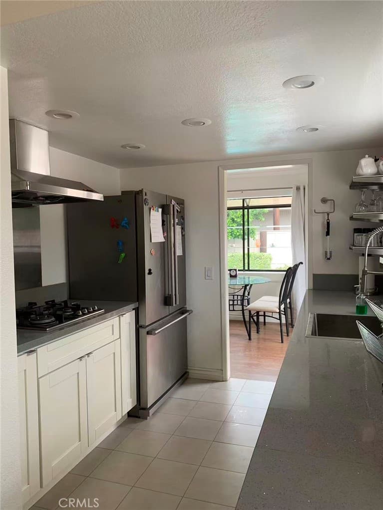 Condo at 511 E Live Oak 17, Arcadia — photo 6 of 9