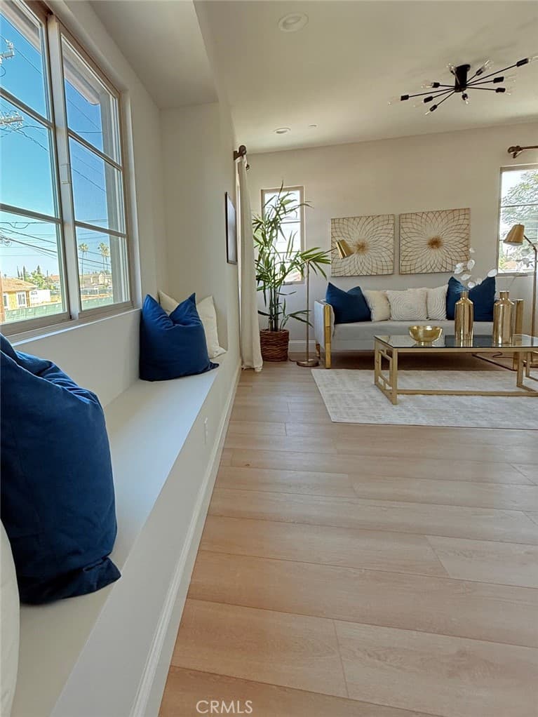 Townhouse at 4437 Stewart A, Baldwin Park — photo 4 of 9