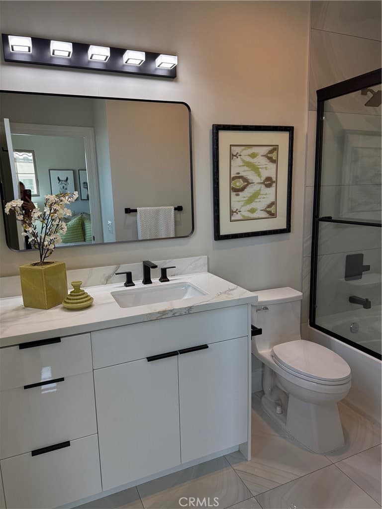 Townhouse at 4437 Stewart B, Baldwin Park — photo 3 of 9
