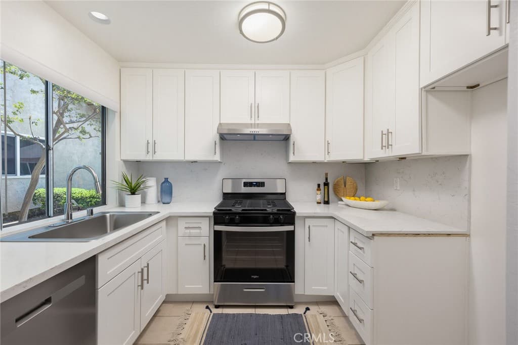 Condo at 1350 S Diamond Bar Boulevard A, Diamond Bar — photo 9 of 12