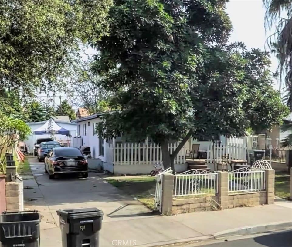 Home at 371 Fowler, Pomona — photo 1 of 1