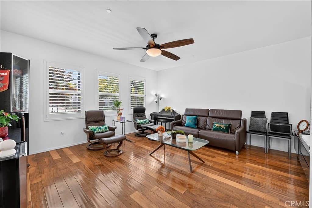 Townhouse at 849 E Prommenade D, Azusa — photo 9 of 12