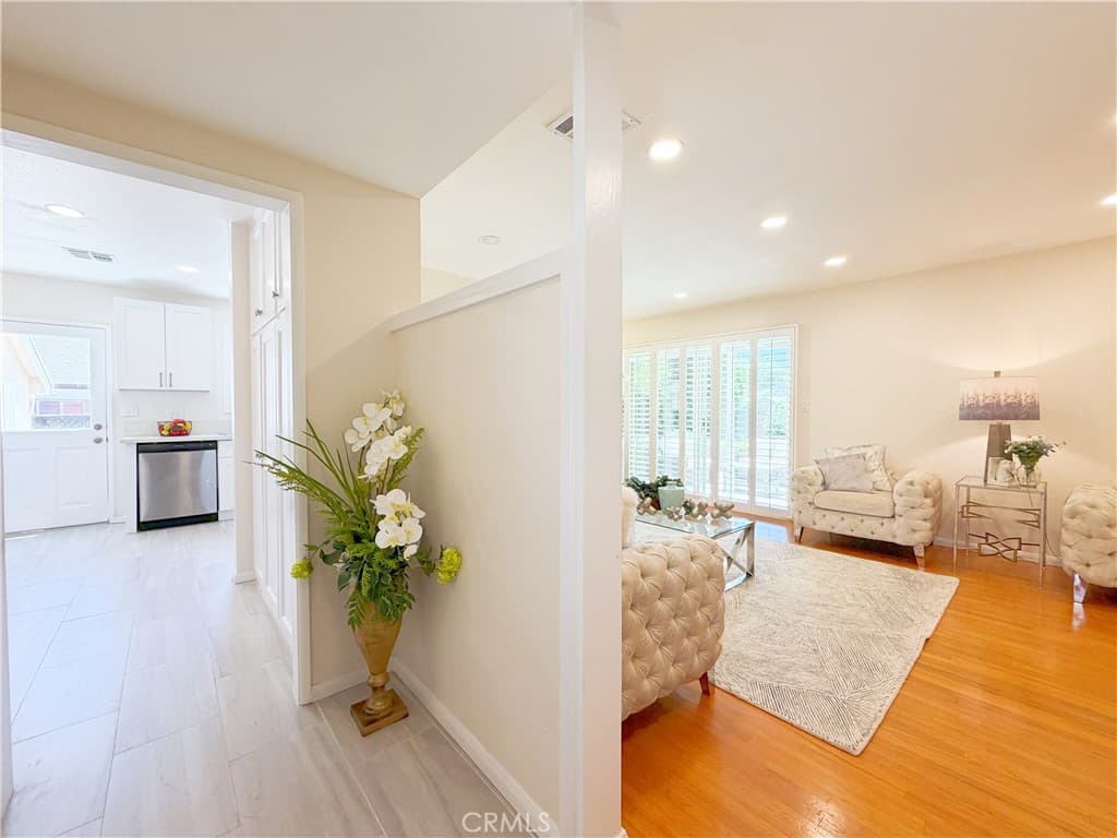Home at 533 Geneva, Claremont — photo 12 of 12