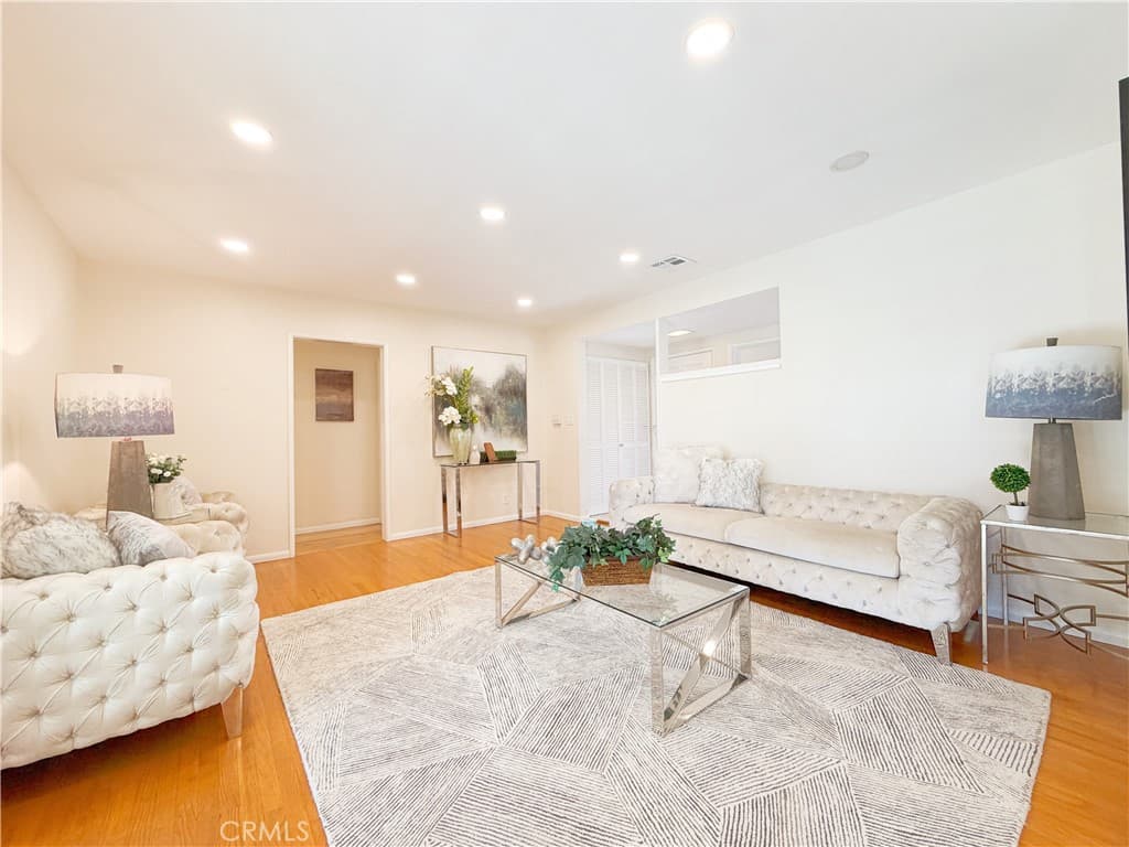 Home at 533 Geneva, Claremont — photo 5 of 12