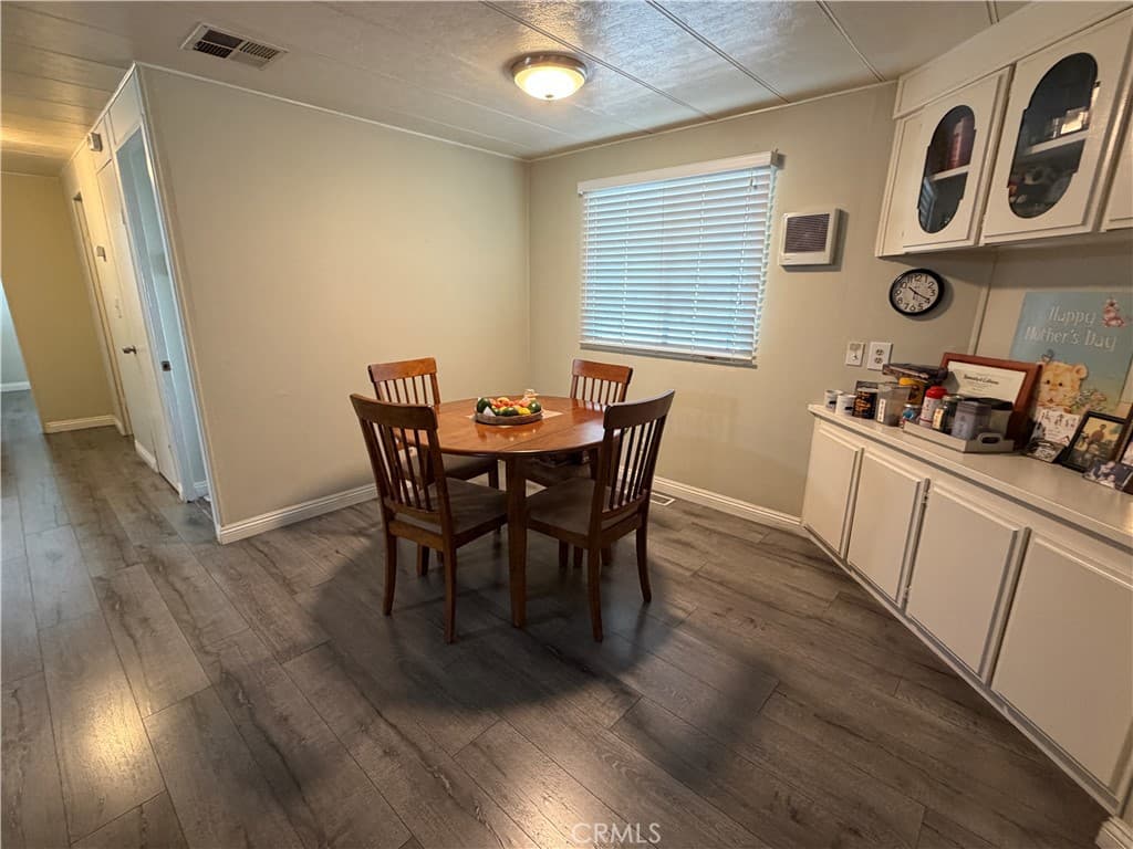 Home at 840 E Foothill 142, Azusa — photo 10 of 12
