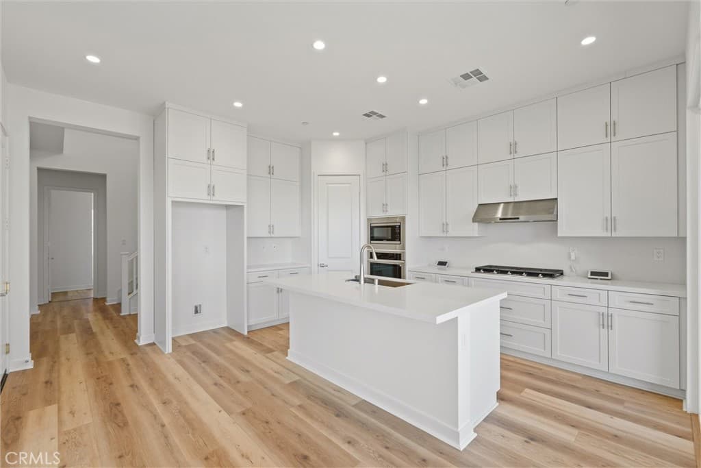 Home at 22056 Portofino Drive, Walnut — photo 8 of 12