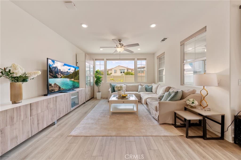 Home at 823 N Kidder Avenue, Covina — photo 4 of 12