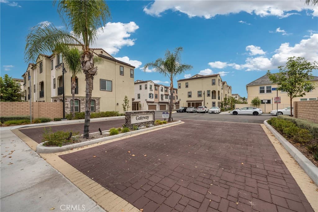 Townhouse at 115 Colorado, Pomona — photo 2 of 12