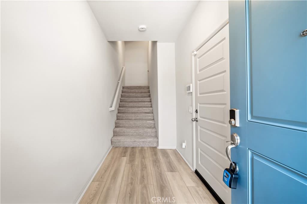 Townhouse at 1480 Stratus Dr, Pomona — photo 5 of 10