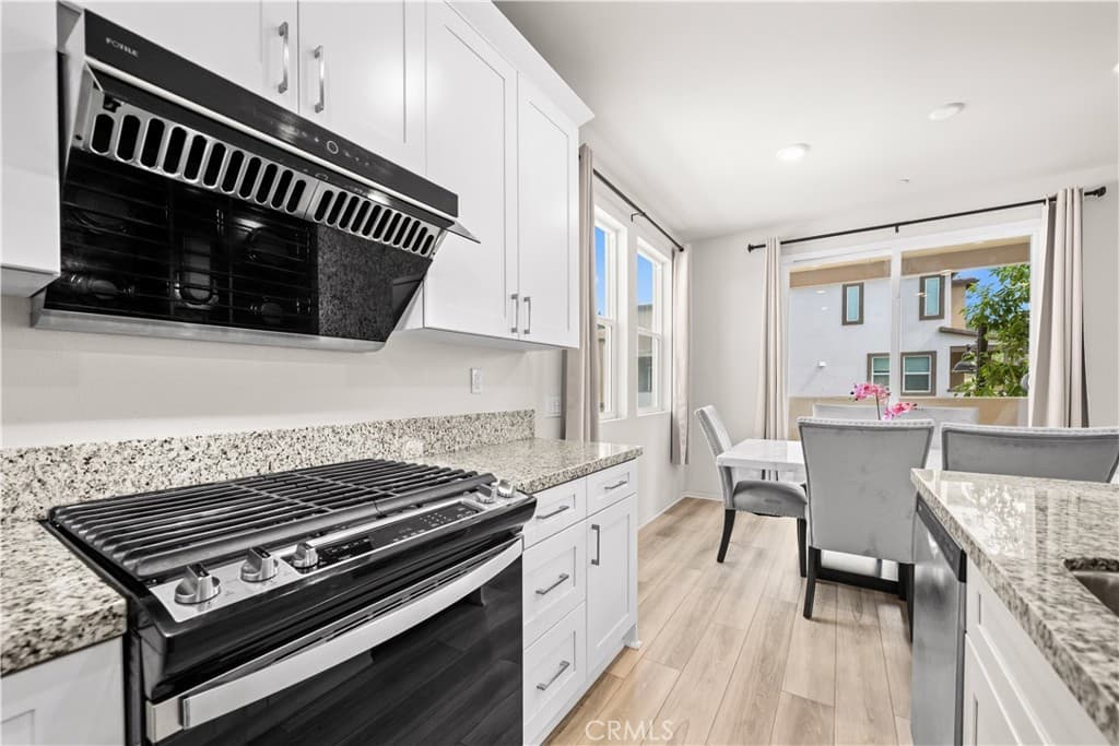 Townhouse at 1480 Stratus Dr, Pomona — photo 8 of 10