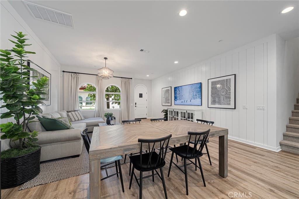 Townhouse at 786 Francesca, Walnut — photo 2 of 12