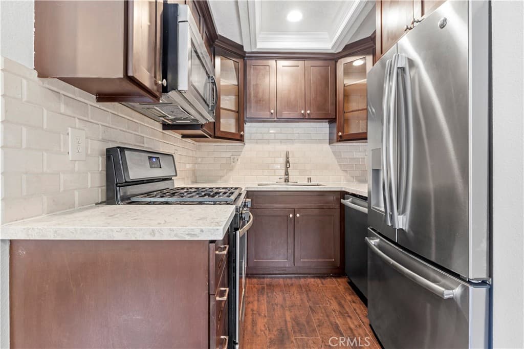 Condo at 800 Grand ave A12, Diamond Bar — photo 8 of 12