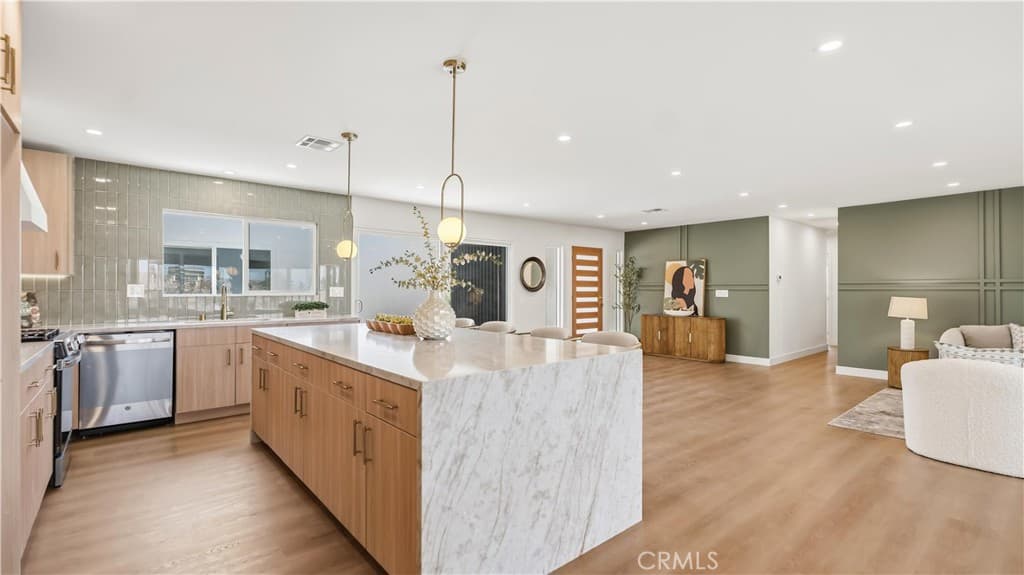 Home at 18023 Amargoso Drive, Rowland Heights — photo 5 of 12