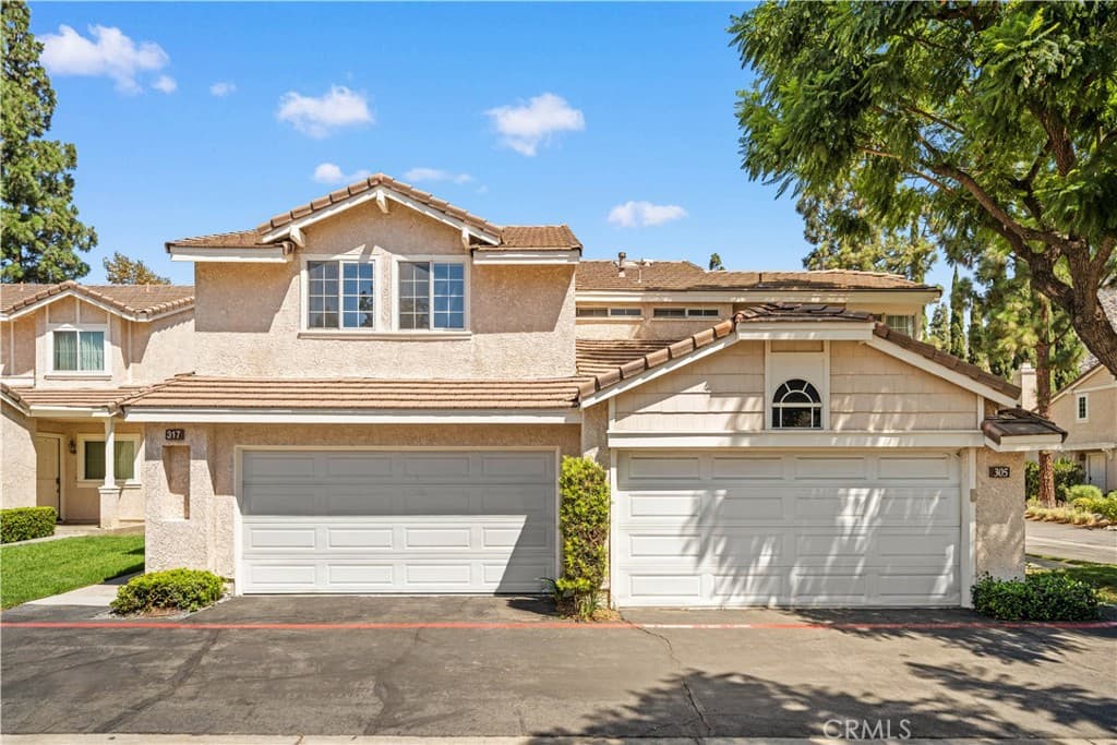 Townhouse at 317 Somerset Court, Azusa — photo 3 of 12
