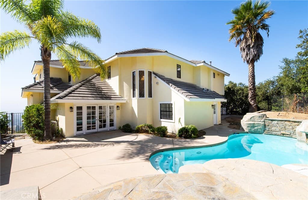 Home at 505 Lotus, Sierra Madre — photo 3 of 3