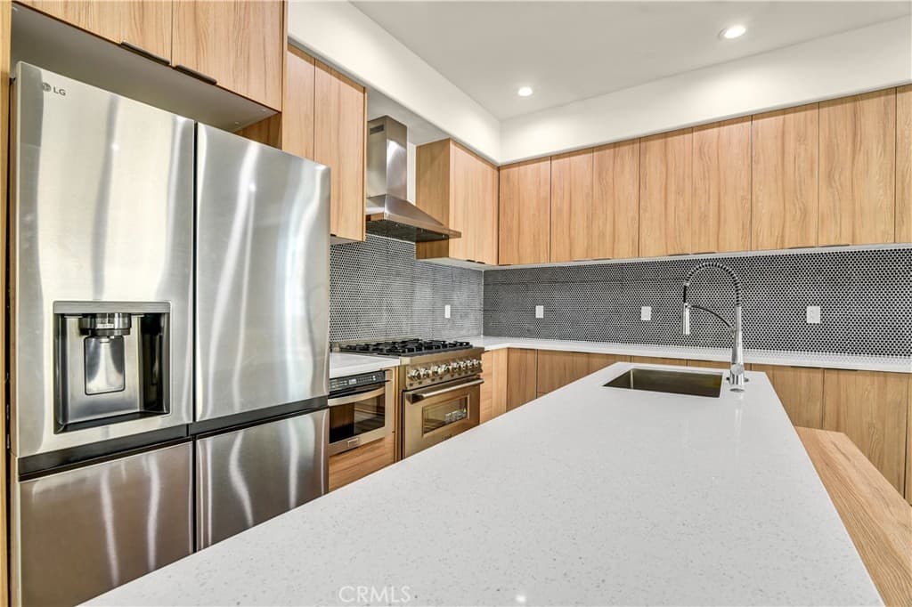 Home at 681 Castlehill Drive, Walnut — photo 6 of 12