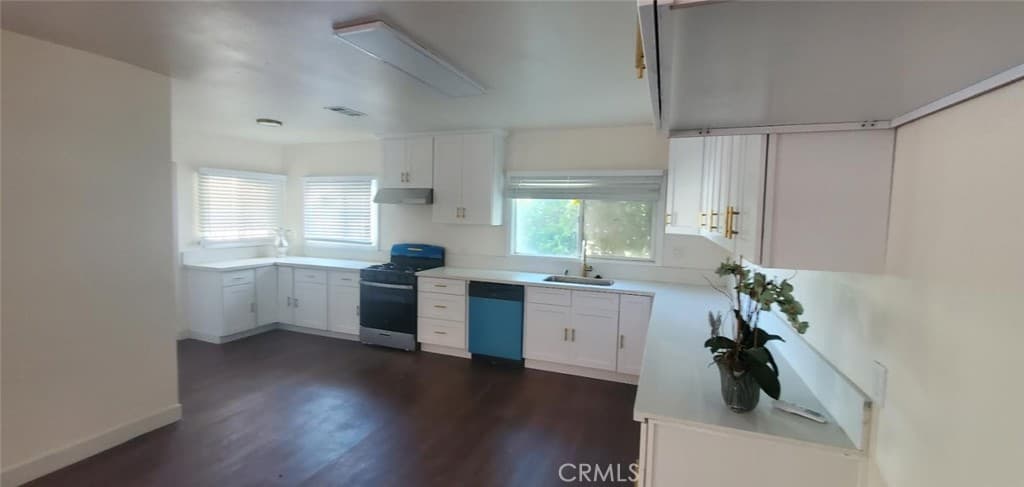 Home at 12440 Elliott, El Monte — photo 12 of 12